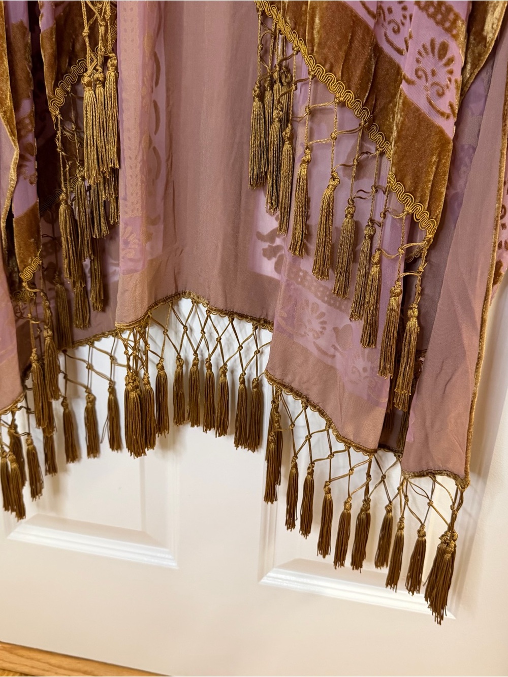 Free People Boho Tassel Kimono in Mauve with Gold Velvet Trim - Picture 2 of 8